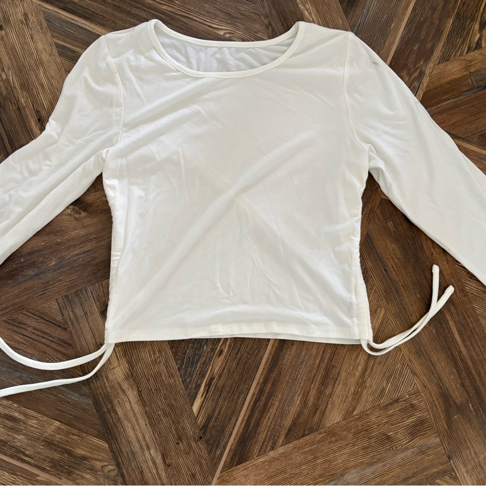 SHEIN Bundle White Long Sleeve Off-Shoulder Large & Green Sleeveless Tank Medium